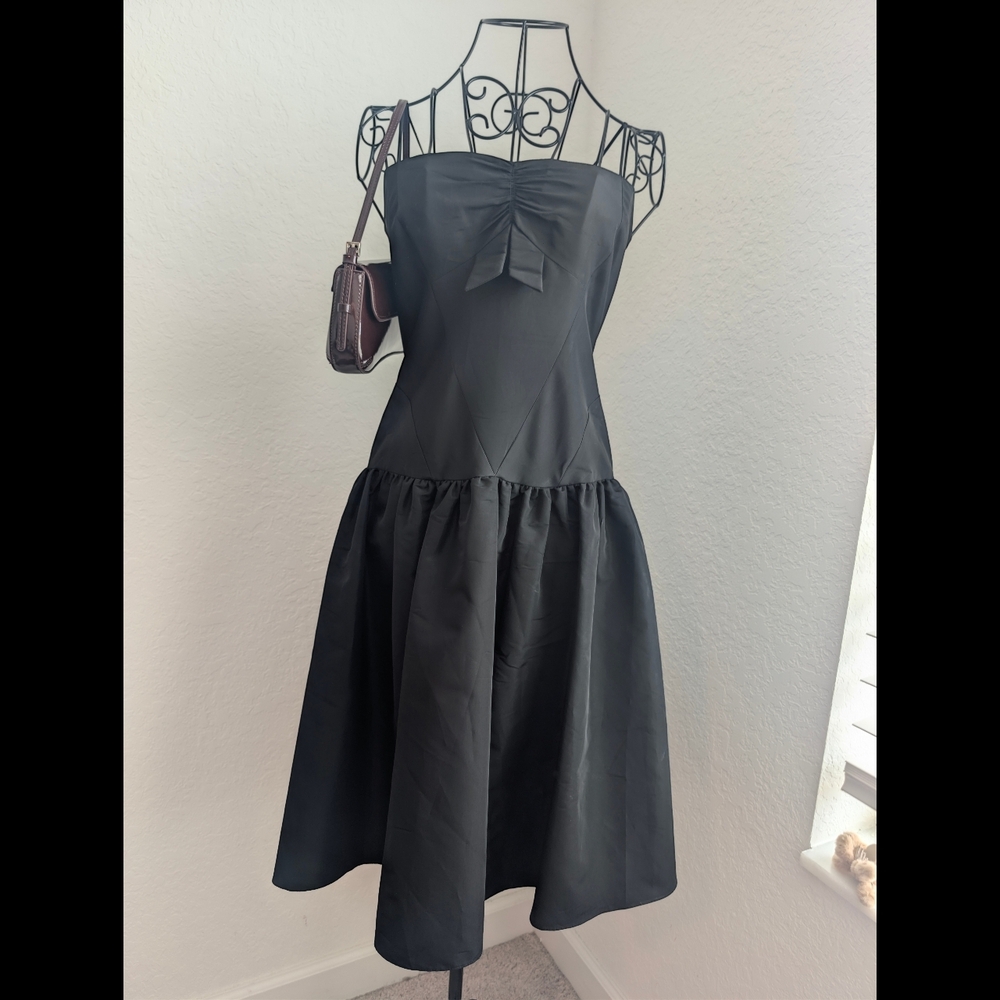 Nicole Miller Strapless Black Mini Dress Bow Detail Y2K Coquette Size 2